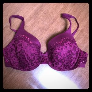 Victoria Secret Body by Victoria bra